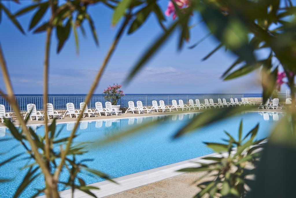 Apartments Savudrija Plava Laguna ウマグ エクステリア 写真